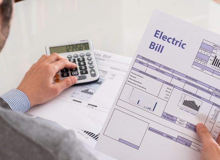 Gaji Cuma “Numpang Lewat”: Saat Harga Barang Lari Lebih Cepat dari Pendapatan