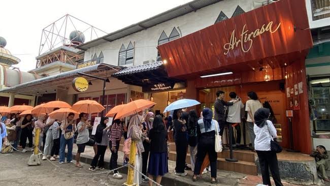 Terjebak FOMO, Rela Habiskan Waktu demi Tempat yang Viral