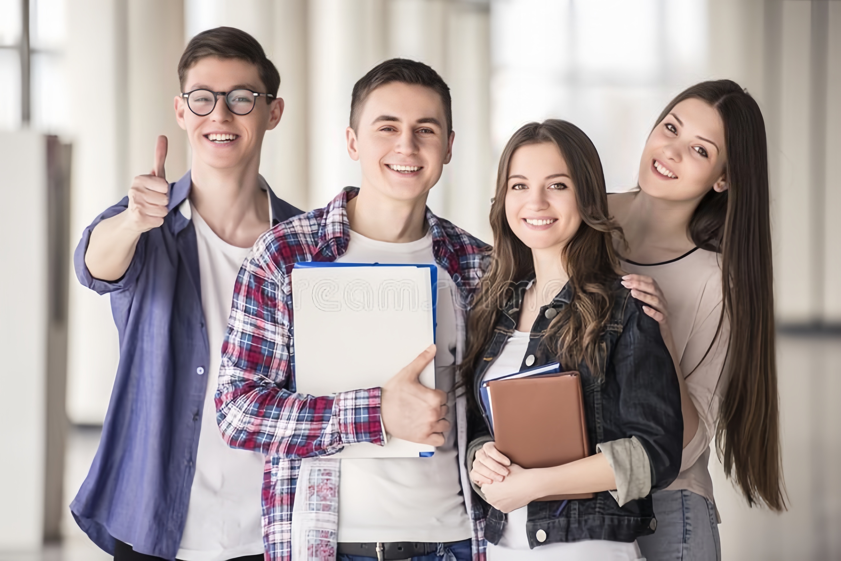 Pergaulan di Kampus: Antara Dukungan Sosial dan Lingkaran Toxic