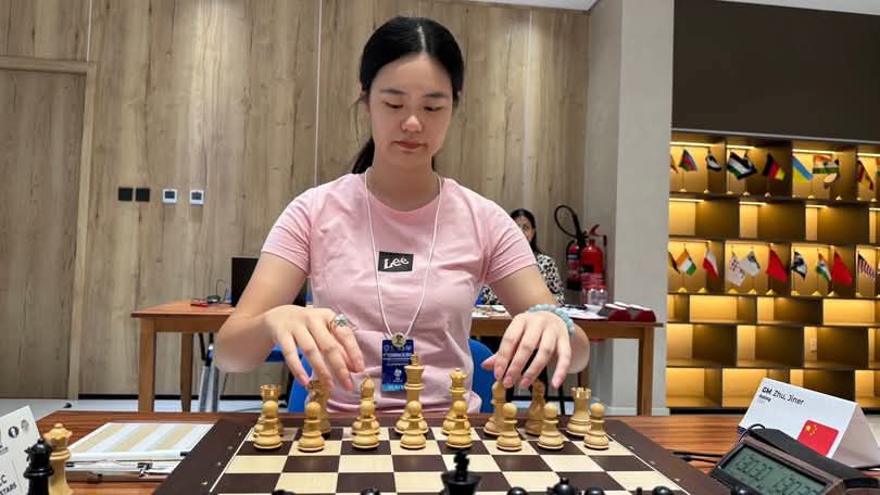 Fujairah Superstars 2025: Zhu Jiner Bersinar, Naik ke Peringkat Dua Dunia Wanita