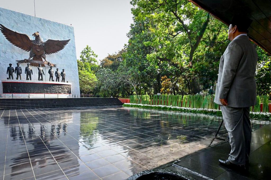 Prabowo Perdana Pimpin Upacara Hari Kesaktian Pancasila di Lubang Buaya