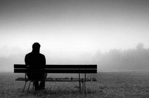 Mengungkap Loneliness Epidemic: Mengapa Banyak Anak Muda Merasa Sepi di Tengah Keramaian?