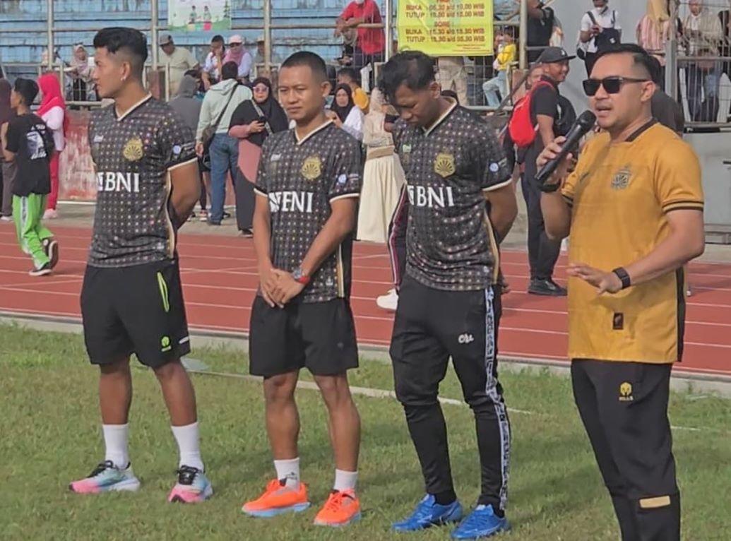 Pemain Timnas Support Coaching Clinic Bhayangkara Presisi Lampung FC 