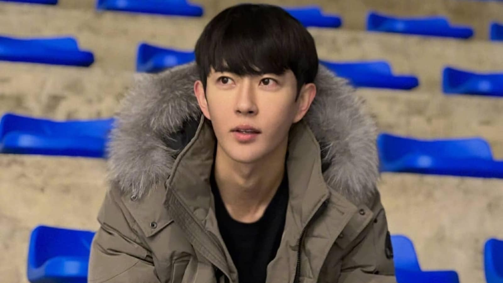 Bintang Drama Tiongkok Yu Menglong Meninggal Usai Terjatuh dari Gedung