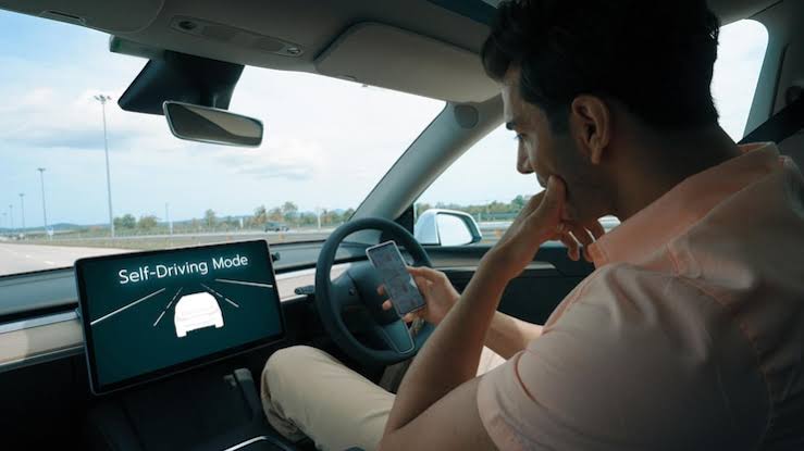 Tantangan dan Peluang Industri Otomotif di Era Kendaraan Otonom dan Ramah Lingkungan