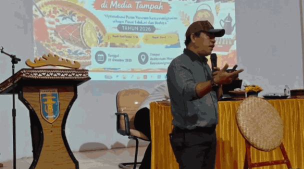 Tak Sekadar Dilihat, Koleksi Museum Ketransmigrasian Lampung Jadi Objek Lukisan di Tampah