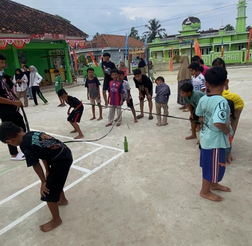 Tertawa Bersama, Merdeka Bersama: 5 Lomba Kocak Pemuda Gunung Raya Bikin Suasana Pecah!