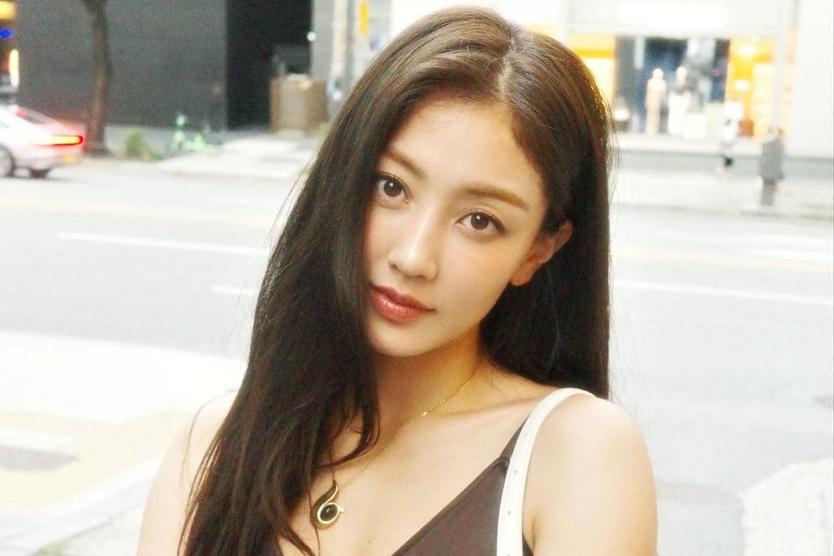 Jihyo TWICE Resmi Tinggalkan JYP Setelah 21 Tahun, Dirikan Agensi Sendiri EMITHAUS
