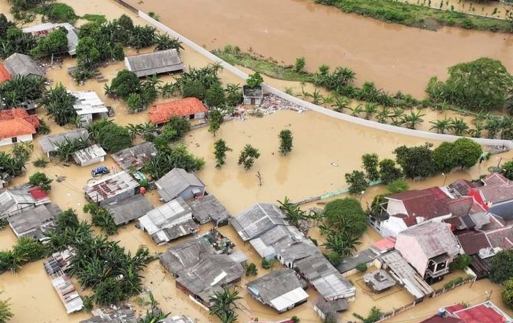 BMKG Lakukan Modifikasi Cuaca untuk Lancarkan Bantuan Banjir di Sumatera