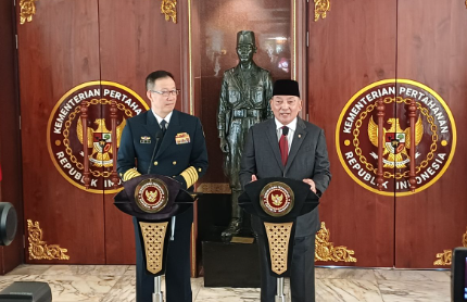 Menhan RI dan China Sepakat Tingkatkan Kerja Sama Pertahanan