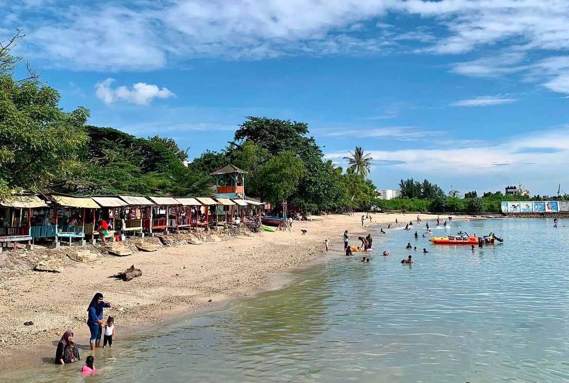 Pantai Tiska, Surga Tersembunyi di Ujung Kota Bandar Lampung