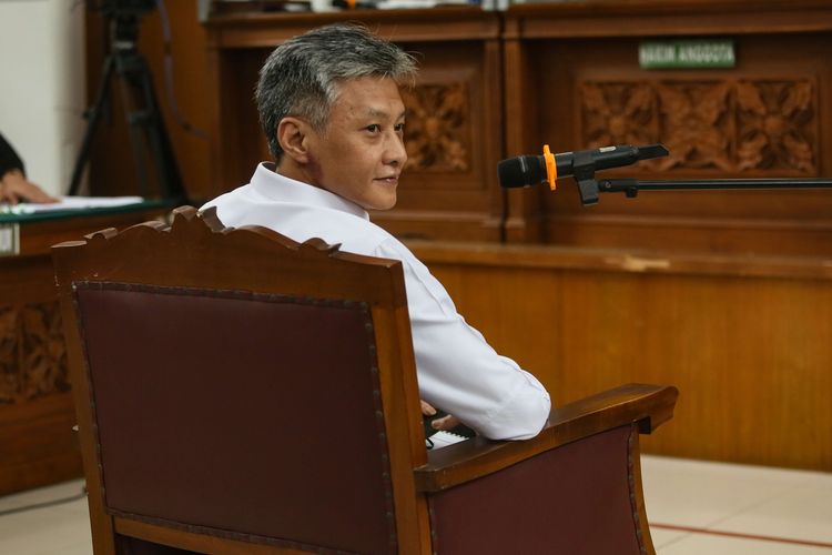 Brigjen Hendra Kurniawan Tak Jadi Dipecat, Hanya Demosi 8 Tahun dari Polri