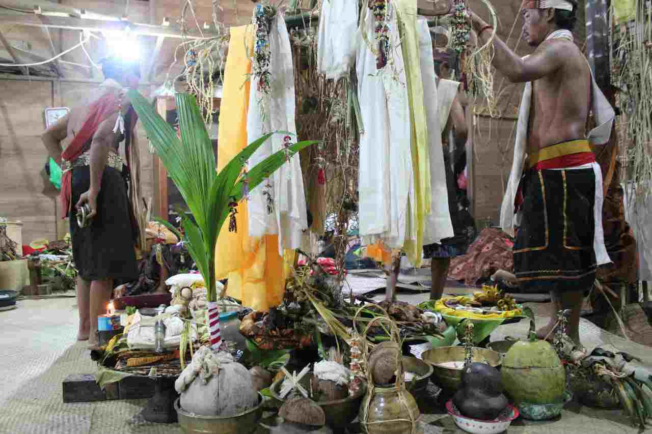 Aruh Adat Baharin, Tradisi Syukur Panen Suku Dayak Balangan yang Masih Dilestarikan