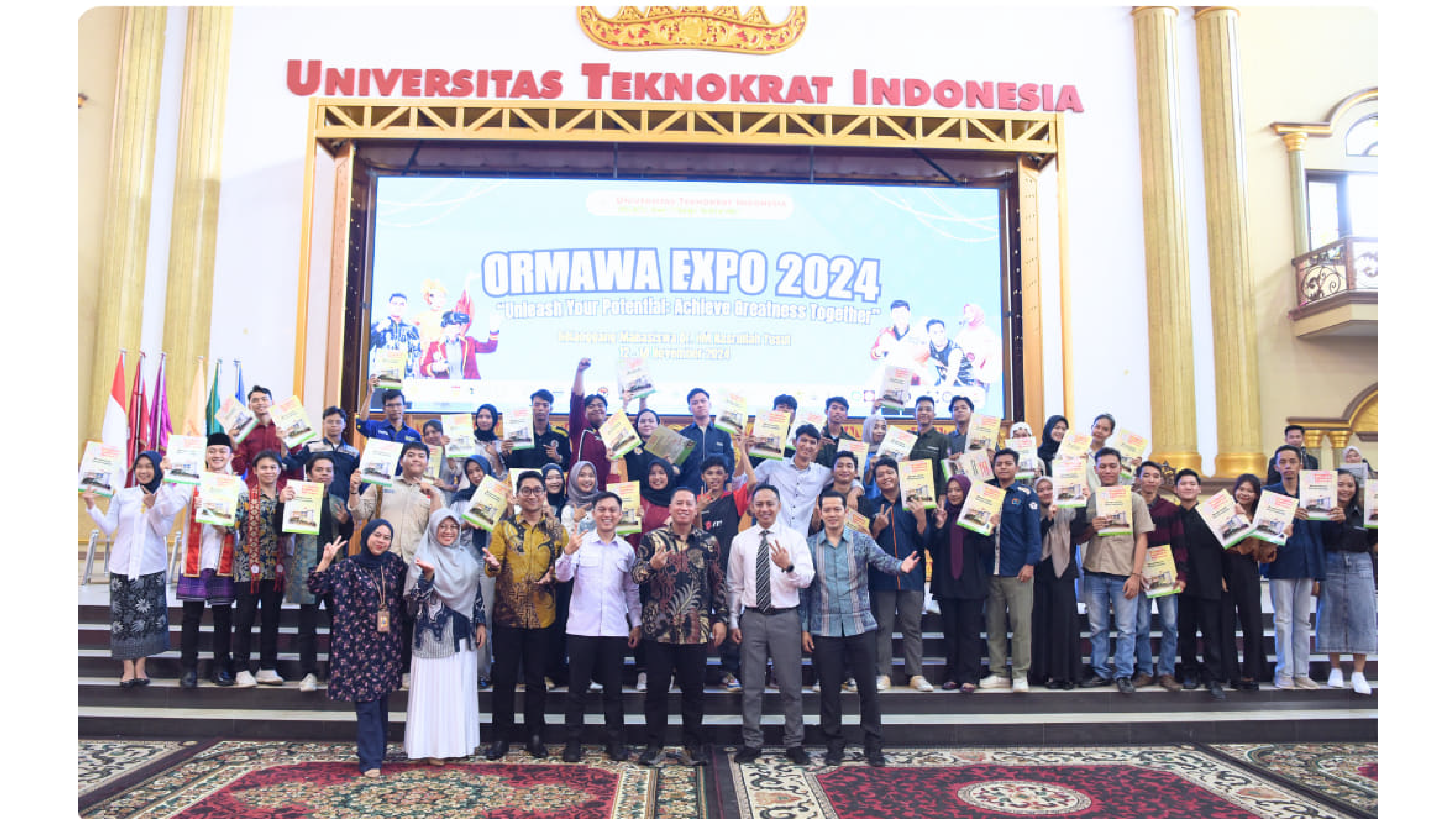 Ahmad Giri Akbar Apresiasi Kreativitas Mahasiswa Universitas Teknokrat Indonesia dalam ORMAWA EXPO 2024