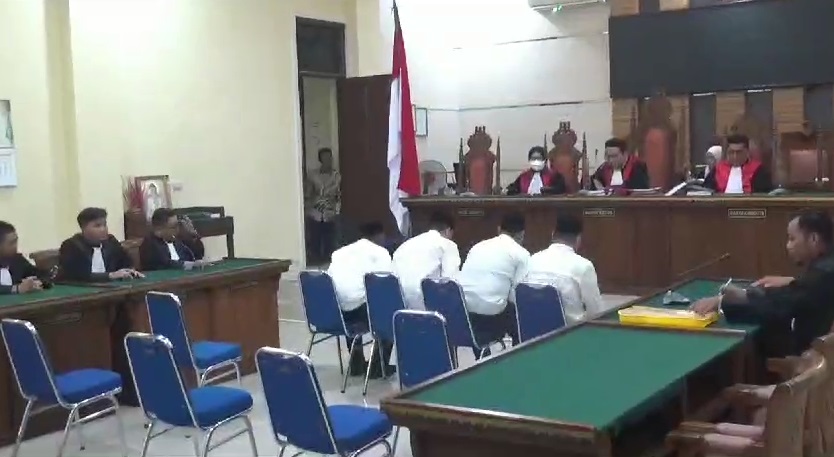 Jaksa Belum Siap, Tuntutan Terdakwa Gratifikasi Dinas PMD Lampura Ditunda 