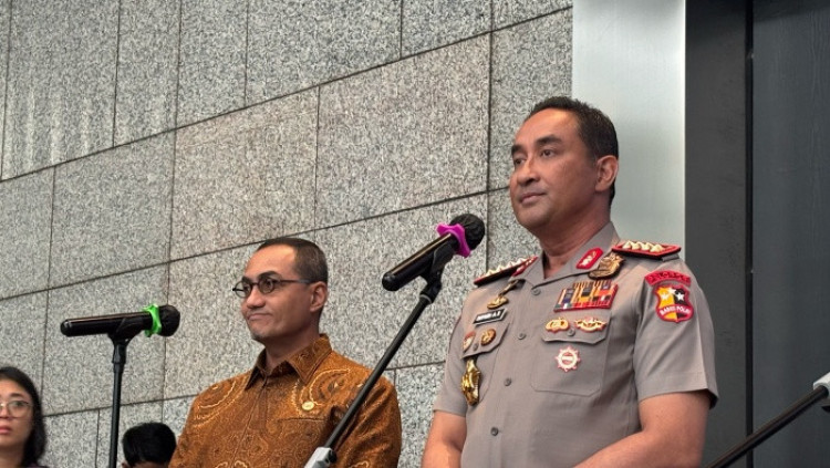 OJK Ungkap Dugaan Manipulasi Saham, Total Denda DSSA, BREN, CUAN Rp2,1 Triliun