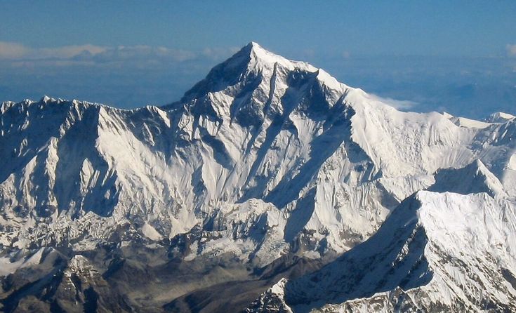 Asal Usul Gunung Everest: Dari Dasar Laut Hingga Jadi Atap Dunia 