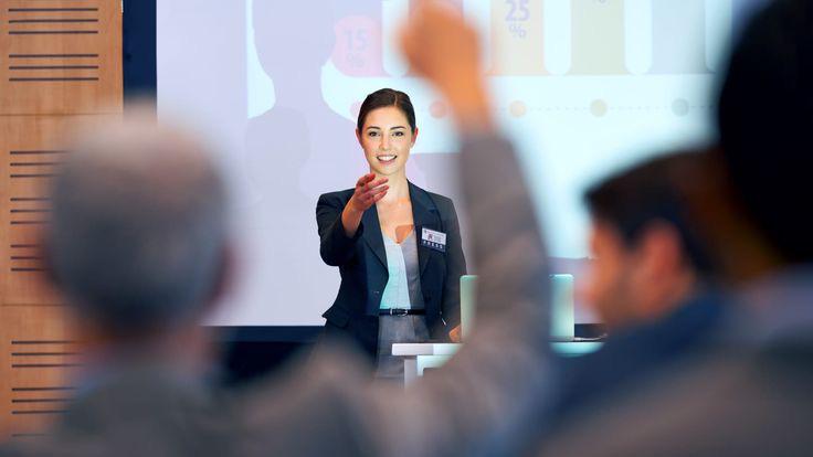 Menguasai Panggung: Tips Jitu Meningkatkan Kepercayaan Diri dalam Public Speaking