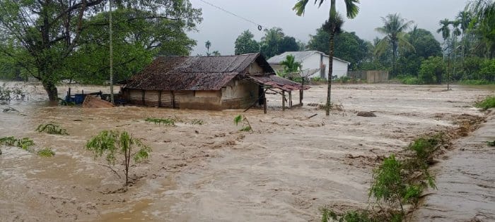 Ujian Semester di Aceh Barat Ditunda Usai 32 SD Rusak Diterjang Banjir