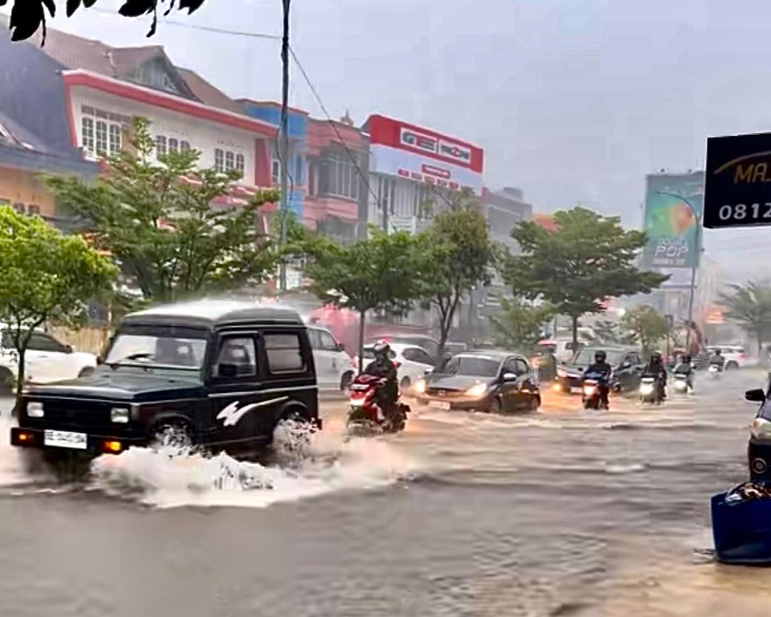 Hadapi Banjir di Bandar Lampung, Ini Hal yang Perlu Disiapkan Sebelum Terlambat