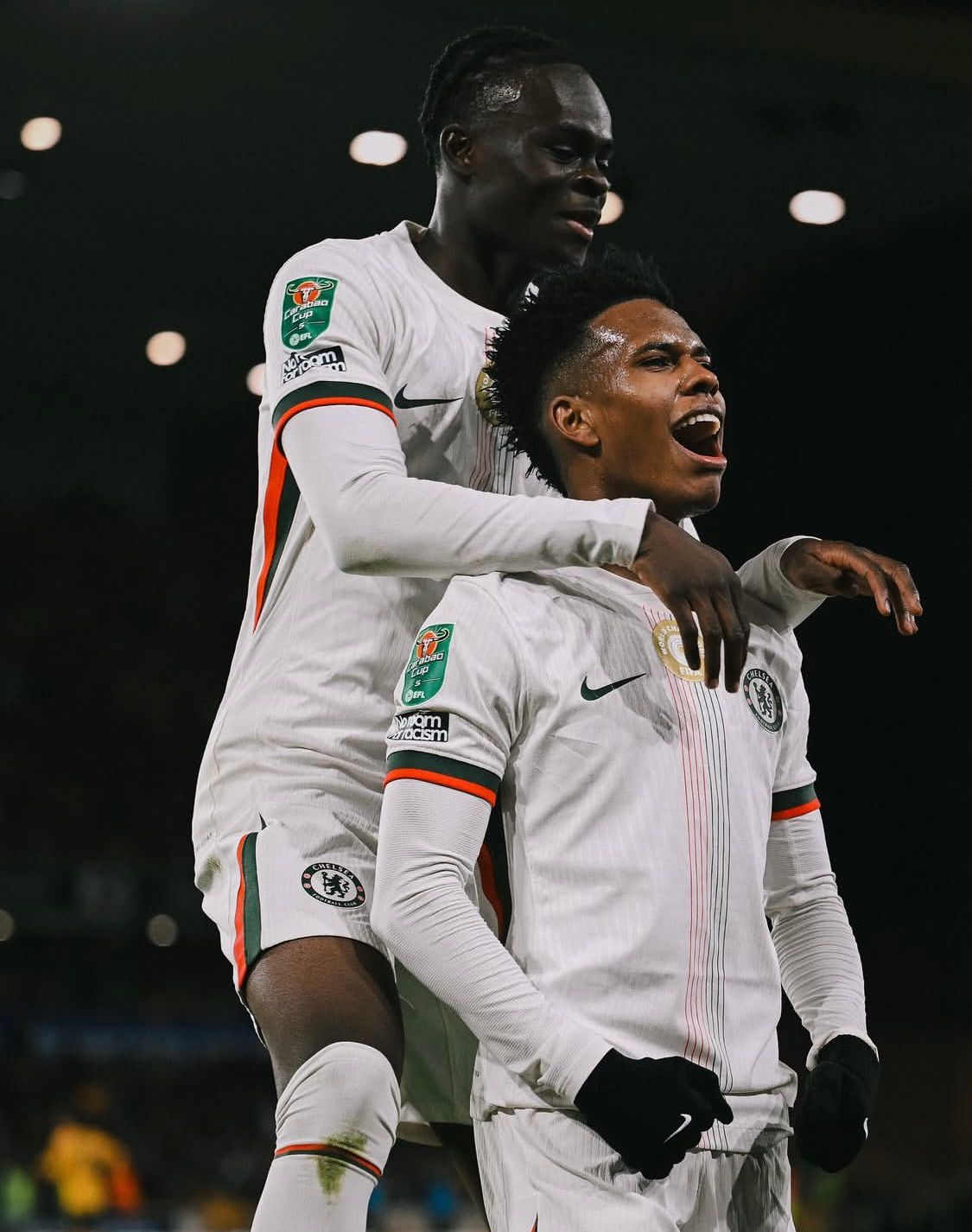 Chelsea Lolos dengan Cara Dramatis: Hujan Gol Warnai Kemenangan 4-3 atas Wolves di Piala Liga Inggris