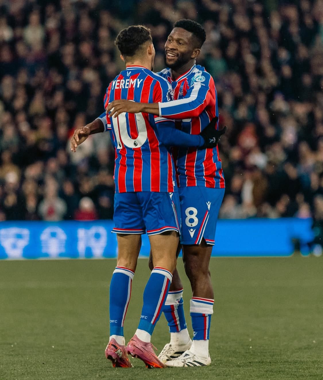 Crystal Palace Akhiri Tren Negatif, Tumbangkan Brentford 2–0 di Selhurst Park