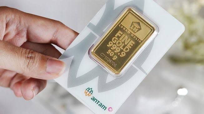 Harga Emas Antam Sentuh Rekor Baru, Tembus Rp 2,095 Juta per Gram