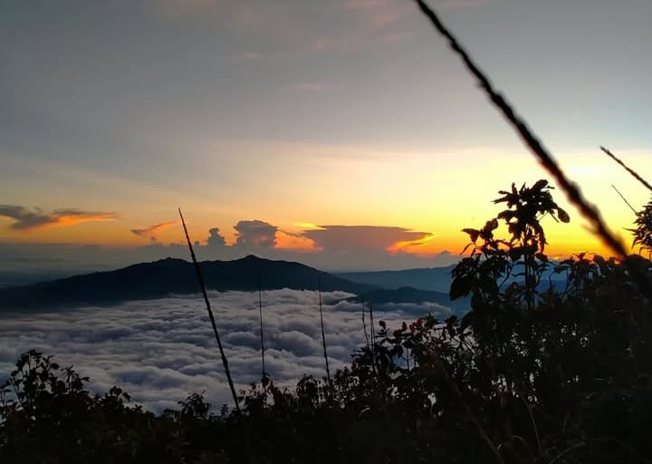 5 Rekomendasi Pendakian Gunung yang Ada di Lampung Tempat Melepaskan Penat dari Kebisingan Kota