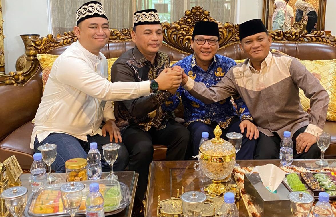 Silaturahmi Hangat Bambang - Rafieq Bersama Wahdi - Qomaru