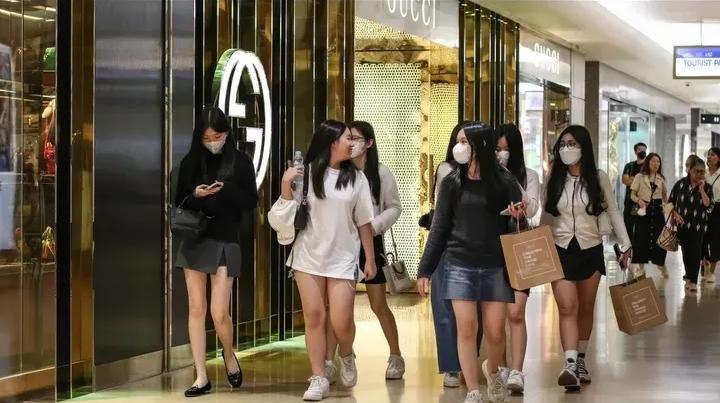 Fenomena Rojali Marak di Indonesia: Ramai ke Mall, Enggan Belanja