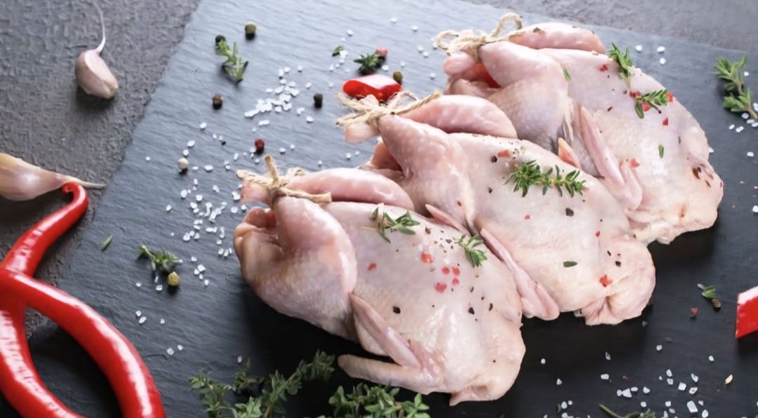 Wajib Tahu! Kenali 5 Bagian Ayam yang Sebaiknya Kamu Kurangi Konsumsinya 