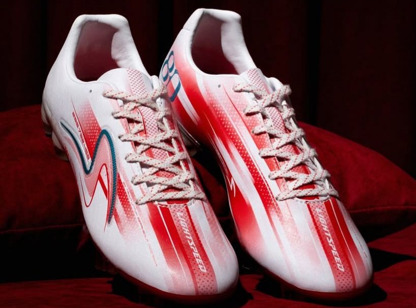 Specs Luncurkan Sepatu Spesial HUT RI, Seperti Apa?