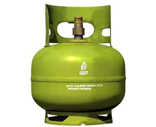 Dapur yang Dingin: Jeritan Warga Lampung Barat Hadapi Krisis Gas LPG 3 Kg