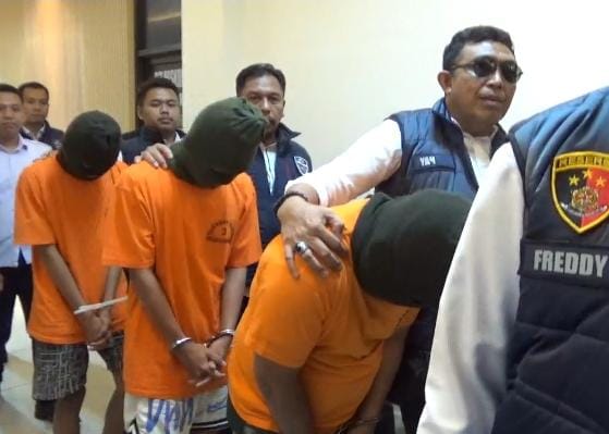 Bravo Polda Lampung : Polisi Bongkar Medsos FB Gay Lampung, Tangkap 1 Admin dan 2 Anggota Grup 
