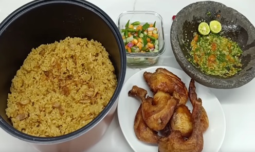 Resep Nasi Kebuli Ayam Rice Cooker Plus Sambal Bajak, Cocok Untuk Menu Buka Puasa Bersama Keluarga