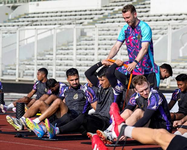 Laga Tandang Pertama, Bhayangkara Presisi FC Fokus Mencari Poin Melawan PSM Makassar Di Stadion Sumpah Pemuda