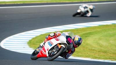 Sejarah Baru! Veda Ega Jadi Pembalap Indonesia Pertama Raih Pole Position Moto3
