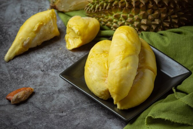 Tips Jitu Cara Pilih Durian Manis dan Tebal dari Kang Durian, Anti Boncos dan Tak Meleset