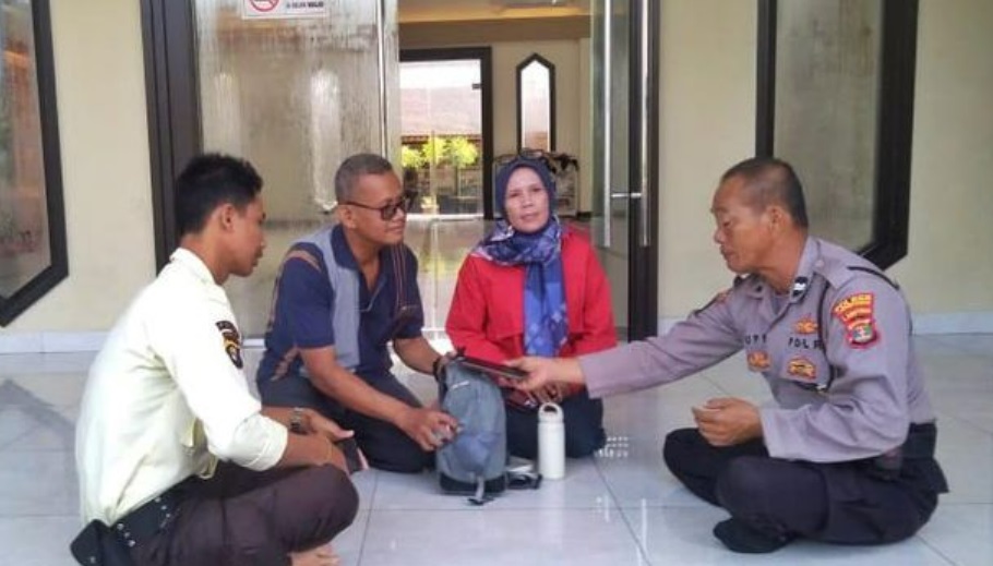 Aiptu Supriyanto : Polisi Lampung yang Kembalikan Uang Rp100 Juta Milik Pemudik, Masuk 3 Besar Hoegeng Awards