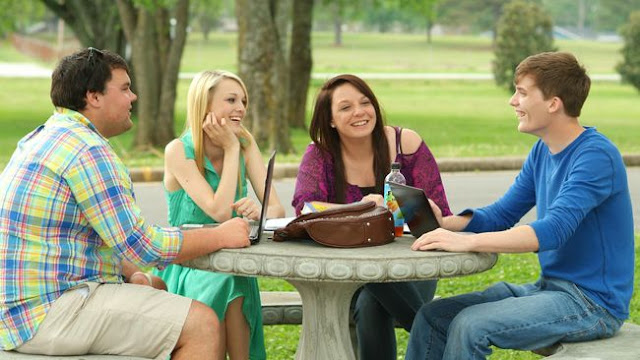 Riset 85 Tahun Harvard Ungkap Rahasia Hidup Panjang dan Bahagia: Kekuatan Hubungan Sosial