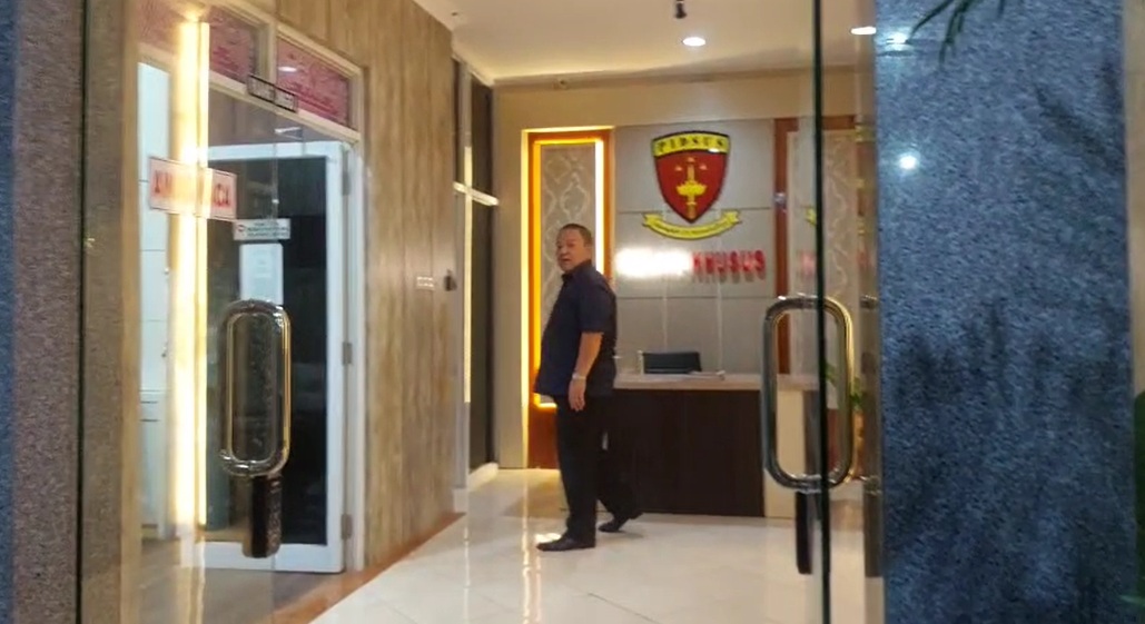 Sudah 12 Jam, Arinal Masih Diperiksa Kejati Lampung, Jadi Tersangka?