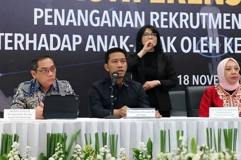 Jaringan Teror Sasar Anak Lewat Platform Digital, Densus 88 Amankan Lima Perekrut