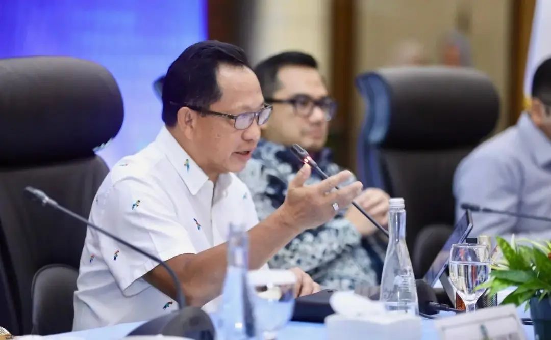 Mendagri Buka Izin Perjalanan Luar Negeri bagi Pejabat Daerah