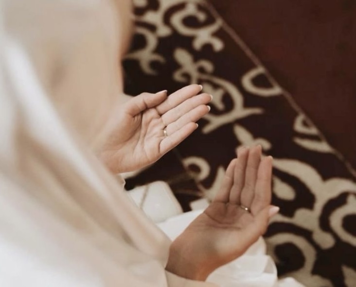 Ini Amalan Istri Agar Suamimu Dikejar Rezeki Berlimpah