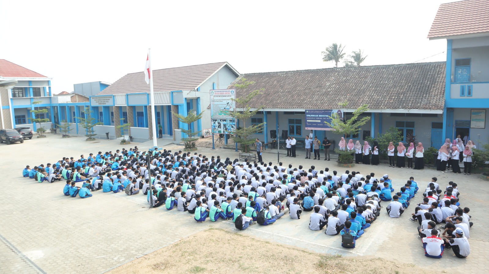 Pasca Tawuran, Ratusan Pelajar SMK BLK Jalani Pembinaan Polisi 