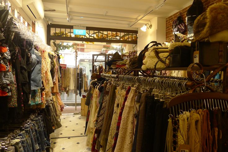 Ramadhan 2026, Lapak Baju Sepi, Pedagang Mulai Khawatir