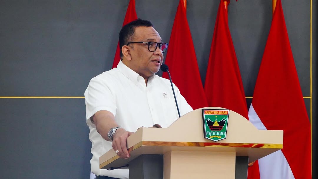 Afriansyah Noor Resmi Dilantik Jadi Wamenaker Gantikan Immanuel Ebenezer