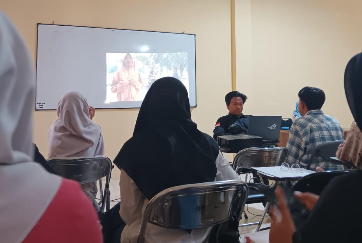 Aneh Tapi Nyata! Main Hp Semangat, Saat Belajar Malah Ngantuk? Ini dia Penyebab dan Cara Ngatasinnya