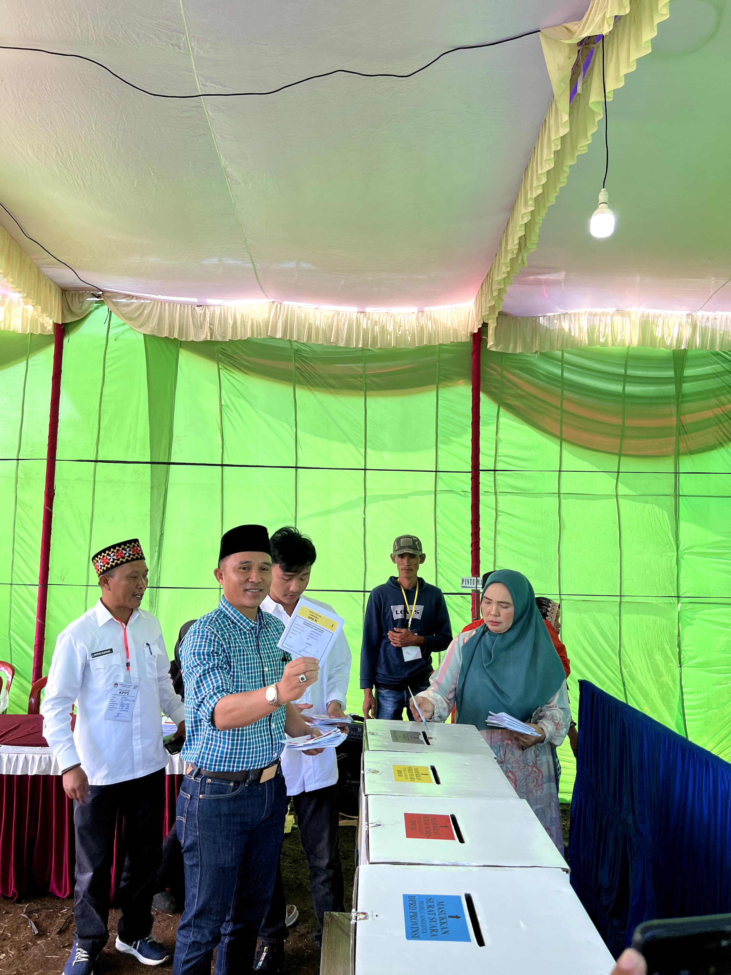 Parosil Mabsus Buka Peluang Lawan Kotak Kosong Di Pilkada Lampung Barat 2024