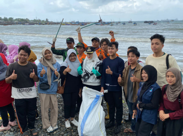 Menikmati Alam Tanpa Merusak: Etika Berwisata yang Sering Dilupakan